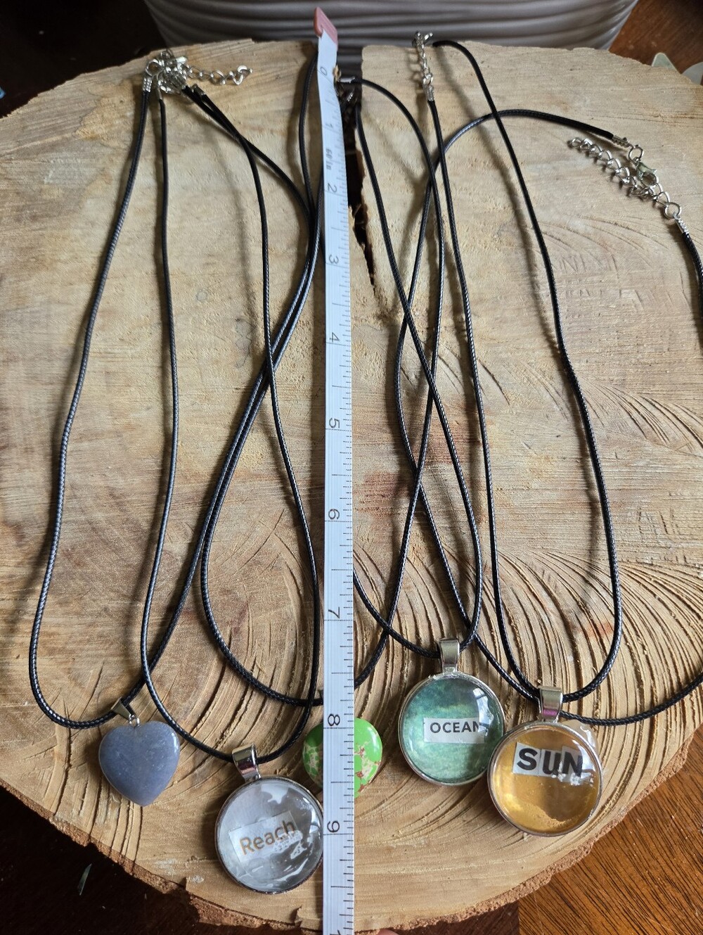 Handcrafted Set Of 9 Glass Beaded Bracelets, Heart Stones & Cabochon Necklaces - Picture 8 of 8